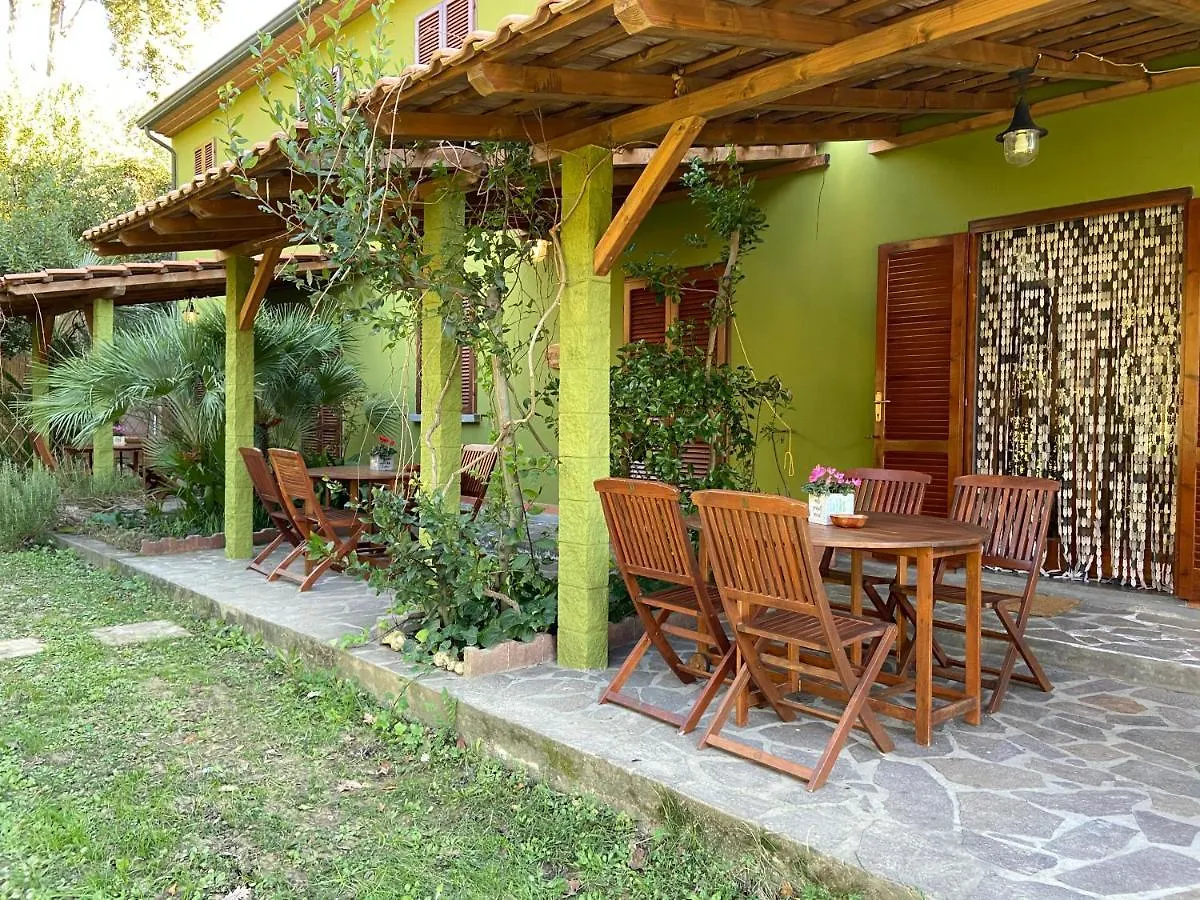 Casaverde Appartamenti Montescudaio Apartment
